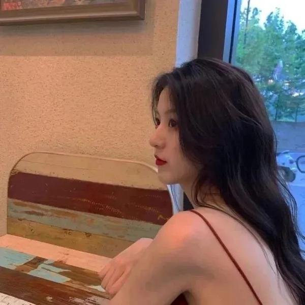 代号8